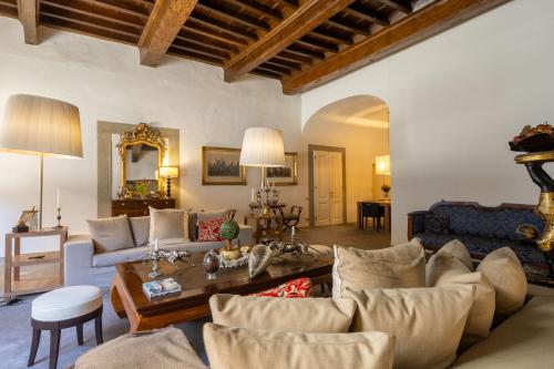 Pitti Grand Retreat