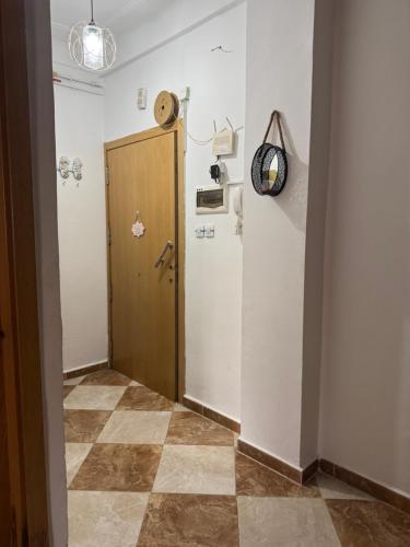 Appartement équipé et ensoleillé avec vue sur mer (Appartement equipe et ensoleille avec vue sur mer) in Mostaganem