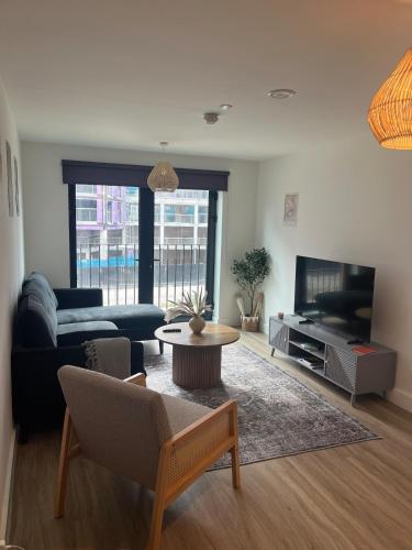 Facilities, Modern Stylish Flat City Centre & Netflix in Other