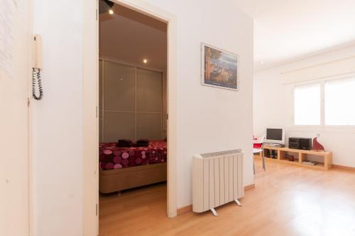 Cute Urban Apartment - image 5