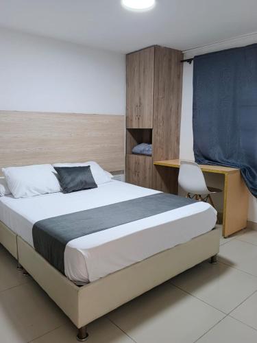 Hotel pasarela real cali