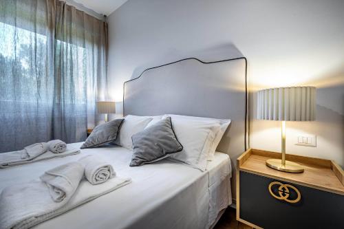 YD Morgagni charme apartment - Tap to explore photos