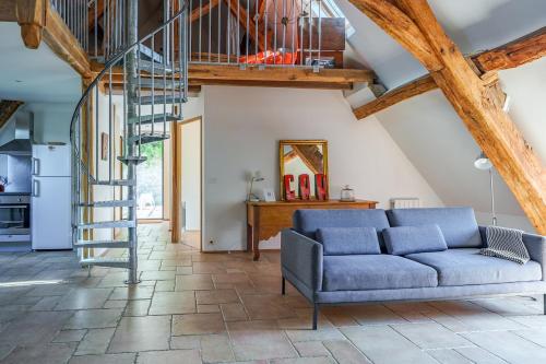 Duplex de charme dans résidence avec piscine 5 mn Amboise (Duplex de charme dans residence avec piscine 5 mn Amboise) in Poce Sur Cisse