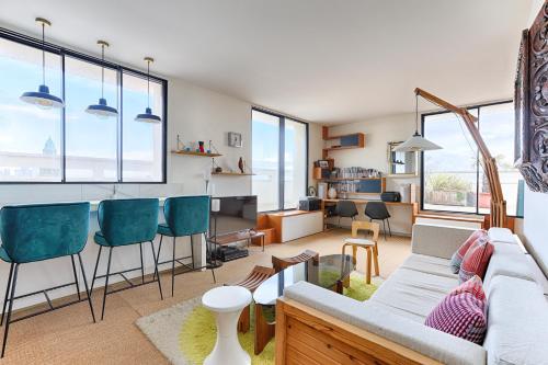 Вітальня, Rooftop en Plein Ciel - 5min à pied de la gare (Rooftop en Plein Ciel - 5min a pied de la gare) in Буа-Коломб