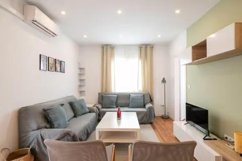 Comfortable apartment of 3 bedrooms in Cornellà de Llobregat
