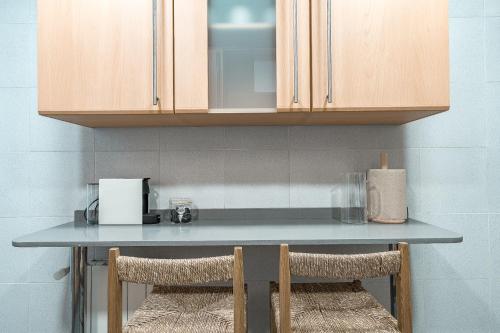 Beautiful apartment with Balcony in Barcelona - image 4