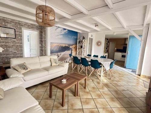 La Julaumaga, Maison de famille quartier Pironnière chambre d'hôte La Pironnière