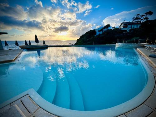 Басейн, Hotel Villa Margherita in Кверчіанела