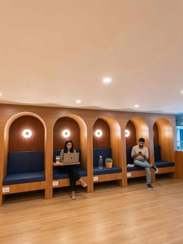 Transit POD Stay Near IGI Airport photo 3