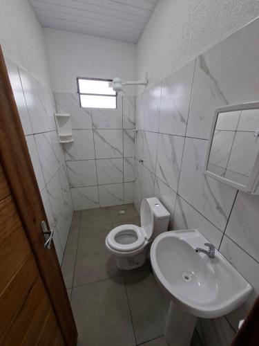 Fürdőszoba, Cachoeira e Pousada dos Pássaros (Cachoeira e Pousada dos Passaros) in Presidente Figueiredo