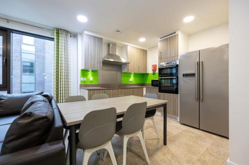 Single Ensuite Rooms In Central Preston in Preston