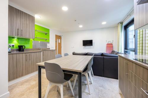 Single Ensuite Rooms In Central Preston in Preston