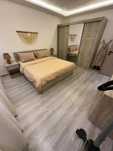 SAKN 10 - Two Bedroom Apartment - image 7