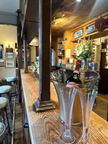 Badgers Inn - image 30