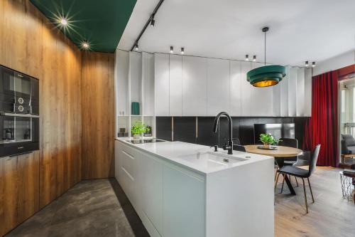 Luksusowy Apartament Z Parkingiem W Samym Centrum Wroclawia - Wrocław