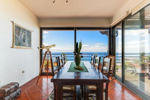 อาหารและเครื่องดื่ม, Bom Sucesso View House by Holiday Rental Madeira in ฟุนคาล