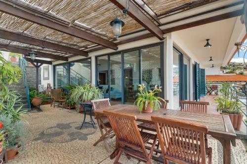 ทัศนียภาพภายนอกโรงแรม, Bom Sucesso View House by Holiday Rental Madeira in ฟุนคาล