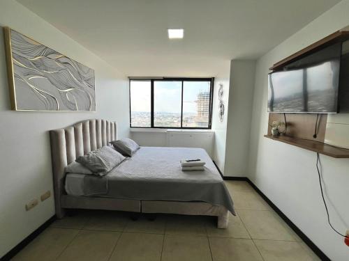 Apartment in Puerto Santa Ana with parking - image 4