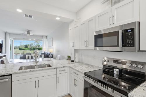 GreenLinks Golf Villas at Lely Resort - image 8