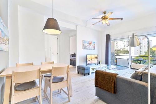 Modern apartment in Los Boliches near beach