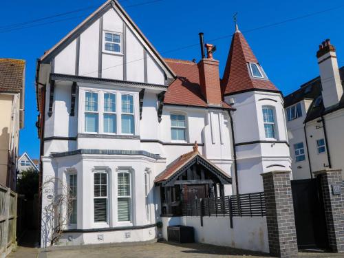 The Beach House – khách sạn tại West Bournemouth