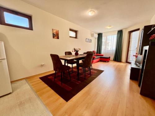 Sea View Terrace Apartment Spacious 1BR Quiet Area in 比亞拉