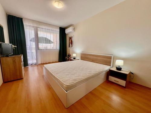 Sea View Terrace Apartment Spacious 1BR Quiet Area in 比亞拉