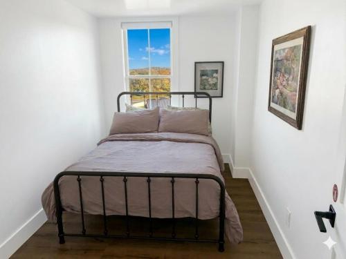 New Lake Retreat Sleep 17 Poolspagameroomview in Granite Shoals, USA