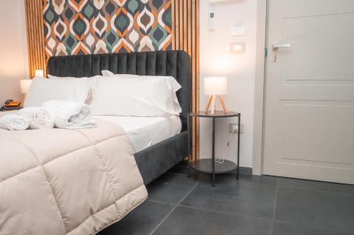 Noah Gate Hotel & Suites