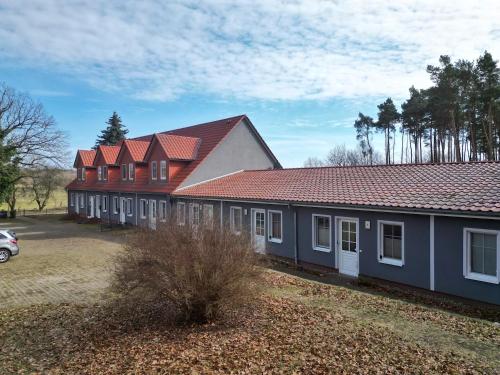 Viesnīcas āriene, Gemütliche Ferienwohnung mit 2 Schlafzimmern am Prosnitzer Wald (Gemutliche Ferienwohnung mit 2 Schlafzimmern am Prosnitzer Wald) in Gustow