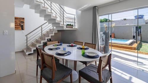 Casa c Piscina e Churrasqueira em Coroa Vermelha – khách sạn tại Mutari