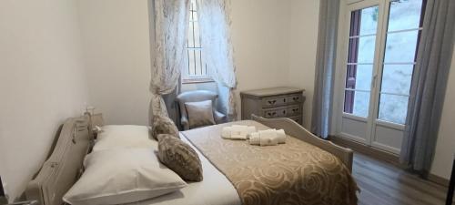 apt 5, 1er étage, un T2 avec terrasse, 4 couchages