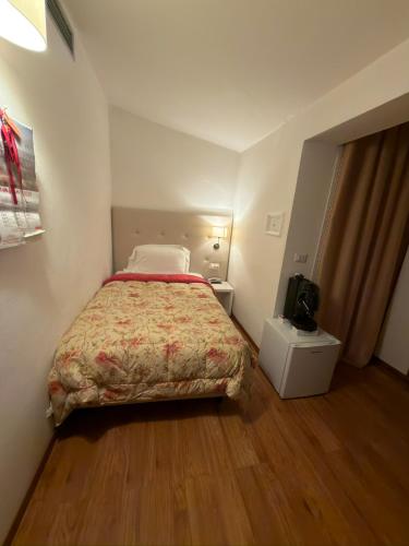 1 twin bed