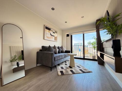 Luxury brand new apt near to Larcomar