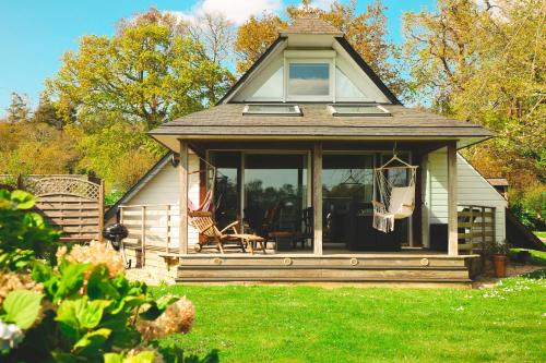 Chalet baie de La Forêt-Fouesnant – khách sạn tại Kertouez