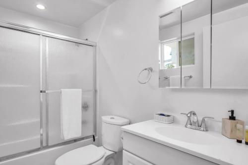Modern 1BR Loft w Balcony Free Parking Hollywood, Los Angeles (fotografie 3)