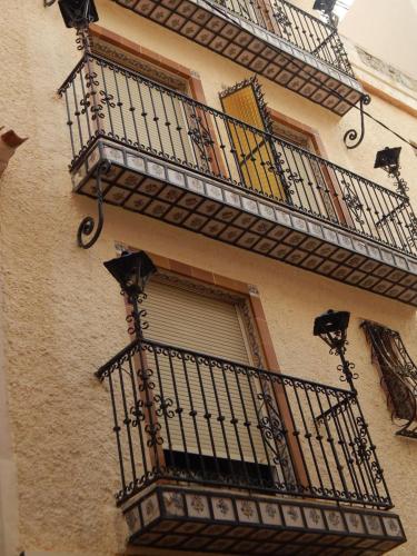 Apartamentos El Castell - image 7