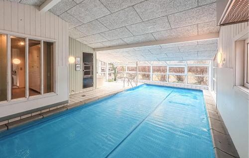 Úszómedence, Awesome Home In Glesborg With Sauna in Glesborg