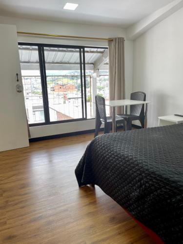 Mini Suites Cuarto Piso Alkimya in Loja