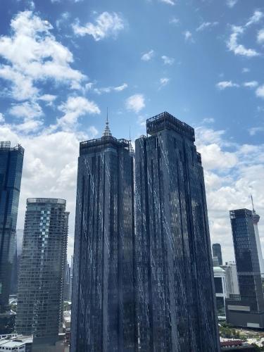 Scarletz suites Near KLCC by SafeHaven - main image