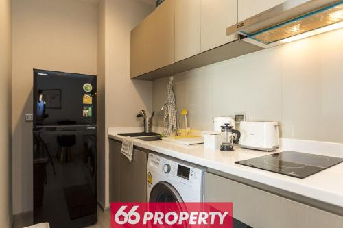 Cozy Sky Retreat | Walk to BTS Sukhumvit Soi 62 - image 11