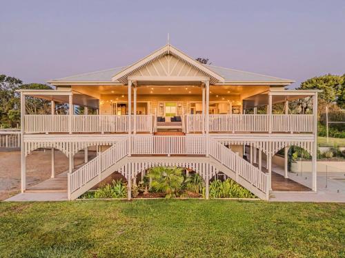 Possum Ridge House A Tranquil Hinterland Escape – khách sạn tại Hinterlands