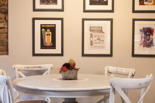 Boheme Apartment by Mamo Florence - main image