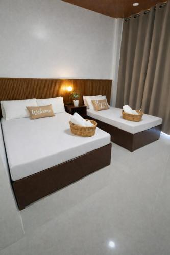 Estellie Resthouse in Daanbantayan