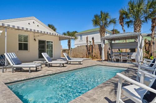 Beach Cabana Sparkling Pool Steps to Beach Pier – khách sạn tại Biển St Augustine