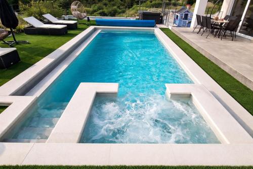 Swimming pool, Entire Vacation Home - Heated Pool,Jacuzzi & Sauna in Grimalda