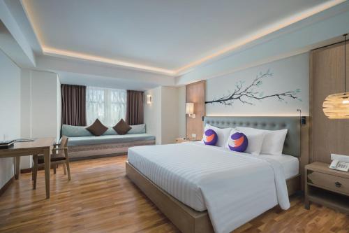 room detail thumbnail 0