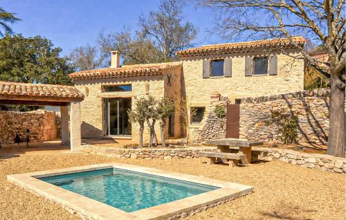 Viesnīcas āriene, Maison En Pierre Avec Piscine in Rustrel
