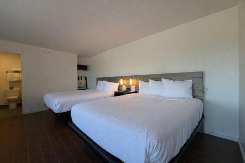 Motel 6 - Downtown Monterey - image 26