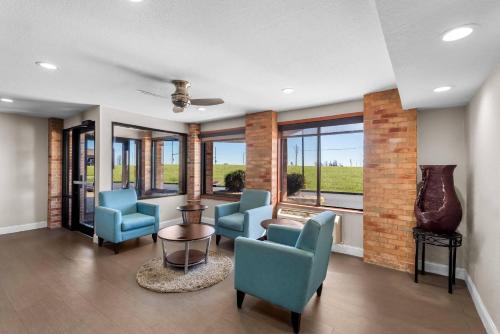 Quality Inn Waverly - image 38